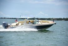 Chris-Craft’s Launch 28 GT is an American Beauty