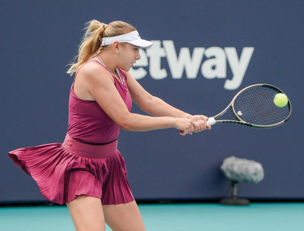 Amanda Anisimova on the court at her hometown Miami Open. Photo courtesy of the Miami Open