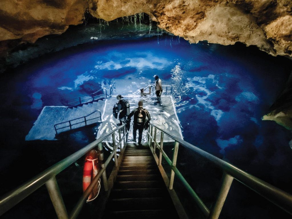 Snorkel in Devil's Den Spring. Photo courtesy of iStock