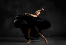 What to See at Aventura Arts & Cultural Center in October Marta Gálvez will perform in "La Velada: An Alchemy of Past and Present" as part of the FL.Flamencos series October 24-25. Photo by Jose Angel Fernandez de Cordoba