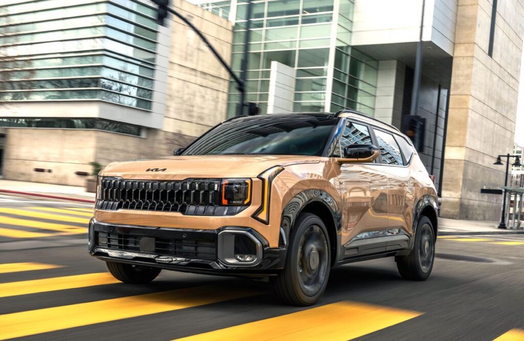 The 2027 Kia Seltos X-Line SX AWD. Photo by Kia