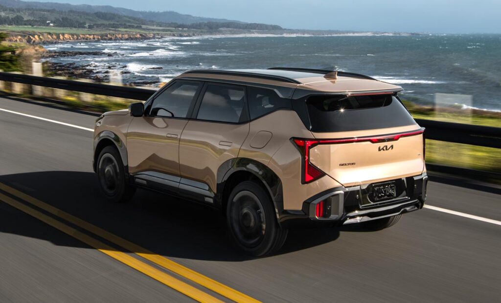 Seltos X-Line SX AWD. Photo by Kia